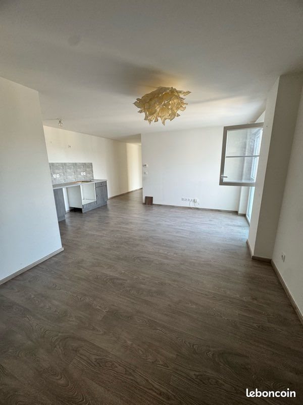 Appartement à louer, 64m², Montereau-Fault-Yonne
