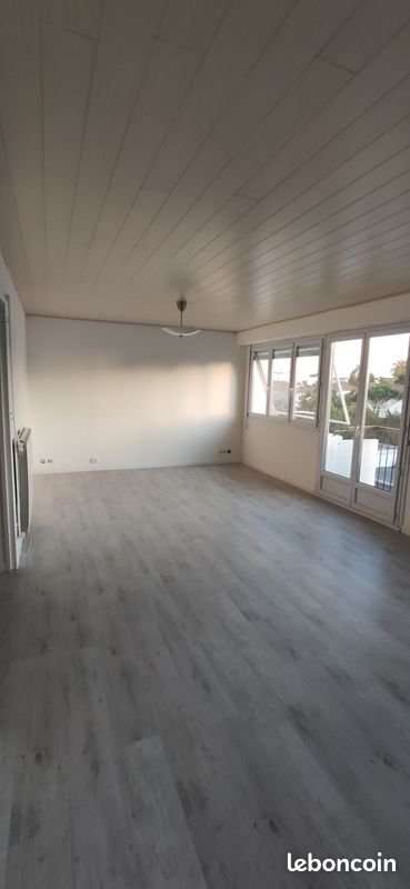Appartement à louer, 67m², Billère