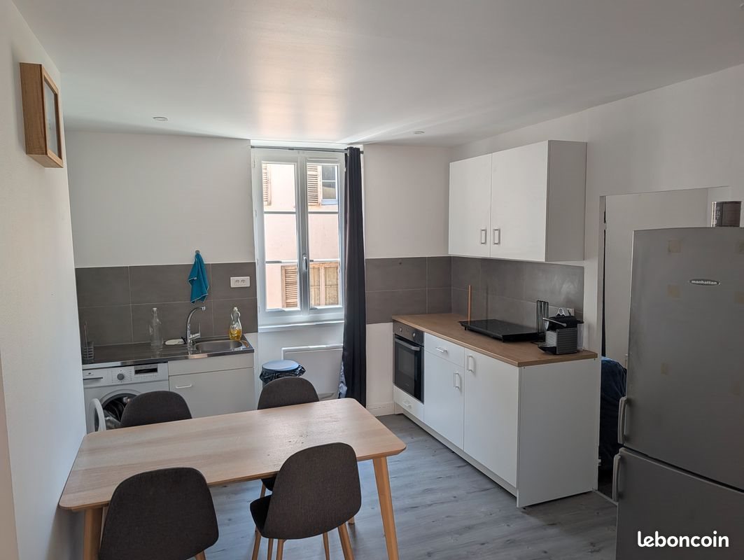 Appartement à louer, 32m², Mâcon