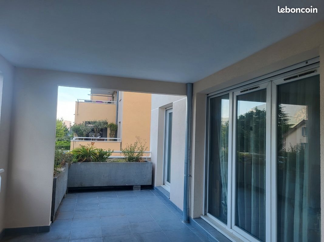 Appartement à vendre, 79m², Saint-Martin-le-Vinoux