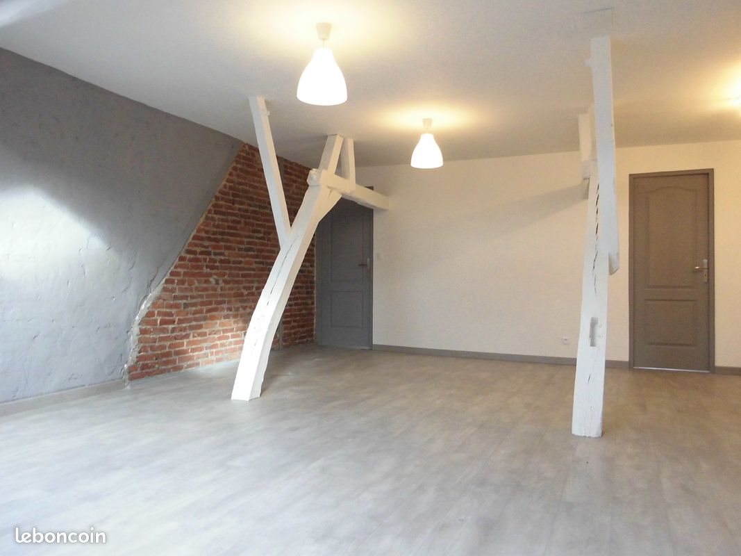 Appartement à louer, 40m², Bavay