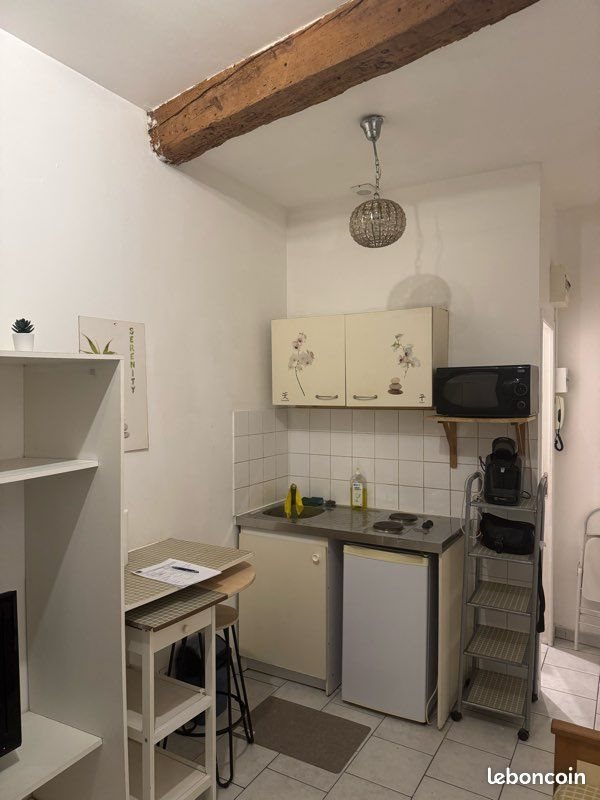 Appartement à louer, 14m², Aubagne