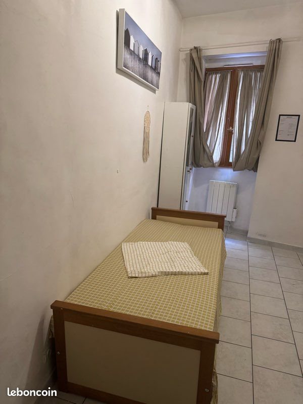 Appartement à louer, 14m², Aubagne