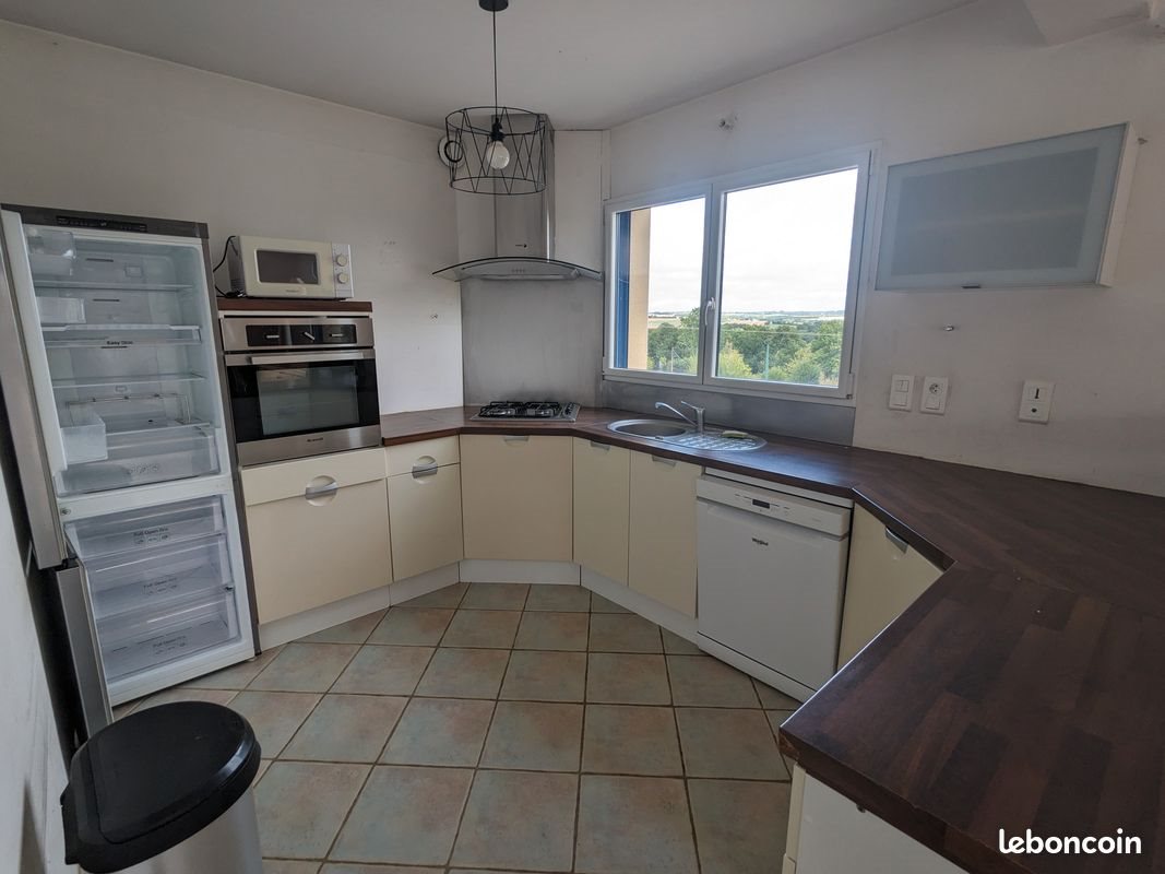 Maison à vendre, 118m², Saint-Caradec