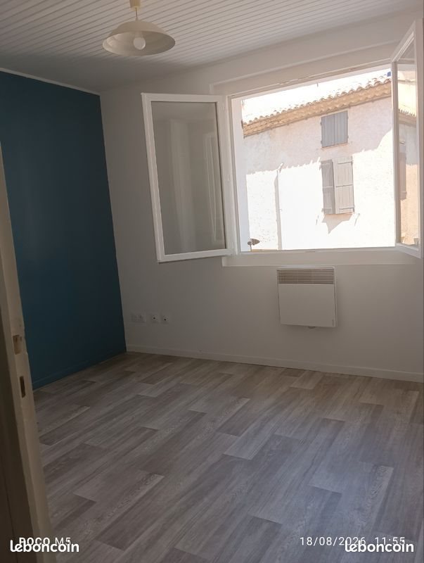 Maison à louer, 38m², Valensole