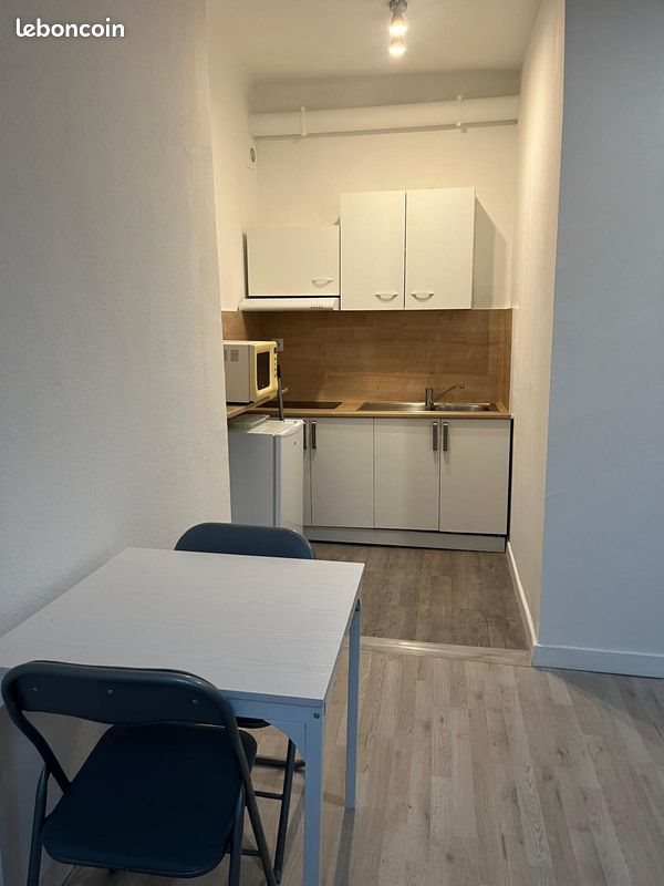 Appartement à louer, 21m², Manosque