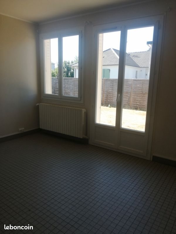 Maison à louer, 70m², Saint-Père-sur-Loire