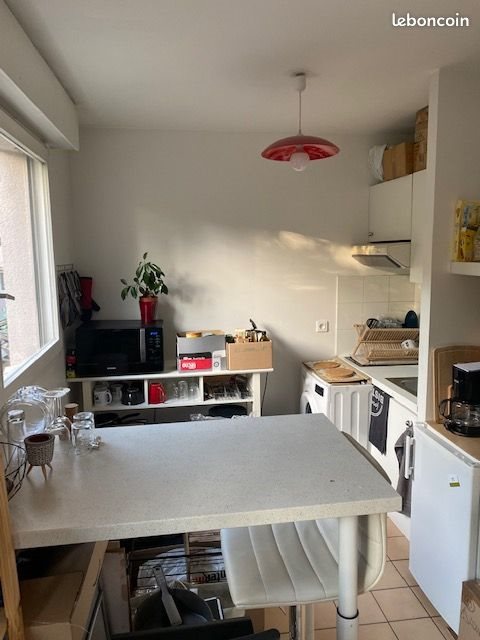 Appartement à louer, 22m², Saint-Maurice