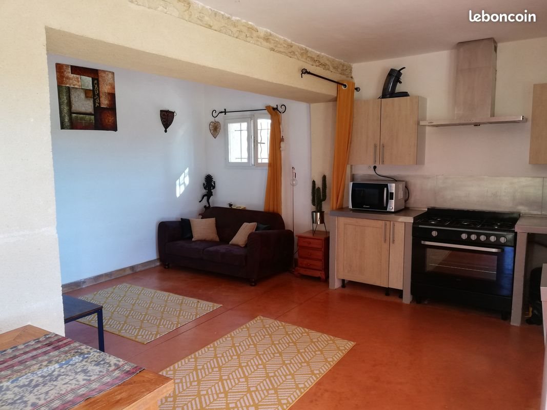 Maison à louer, 60m², Cournonsec