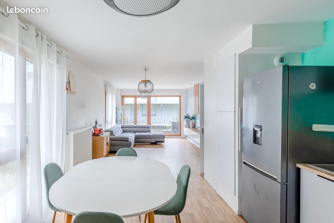 Appartement à vendre, 68m², Cergy