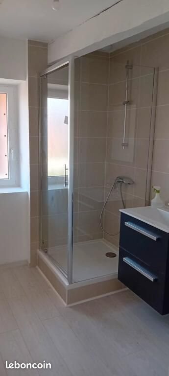 Appartement à louer, 66m², Millau