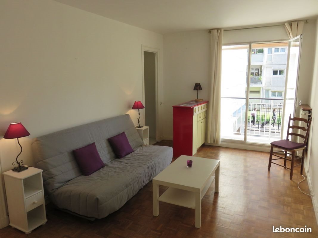 Appartement à louer, 30m², Courbevoie