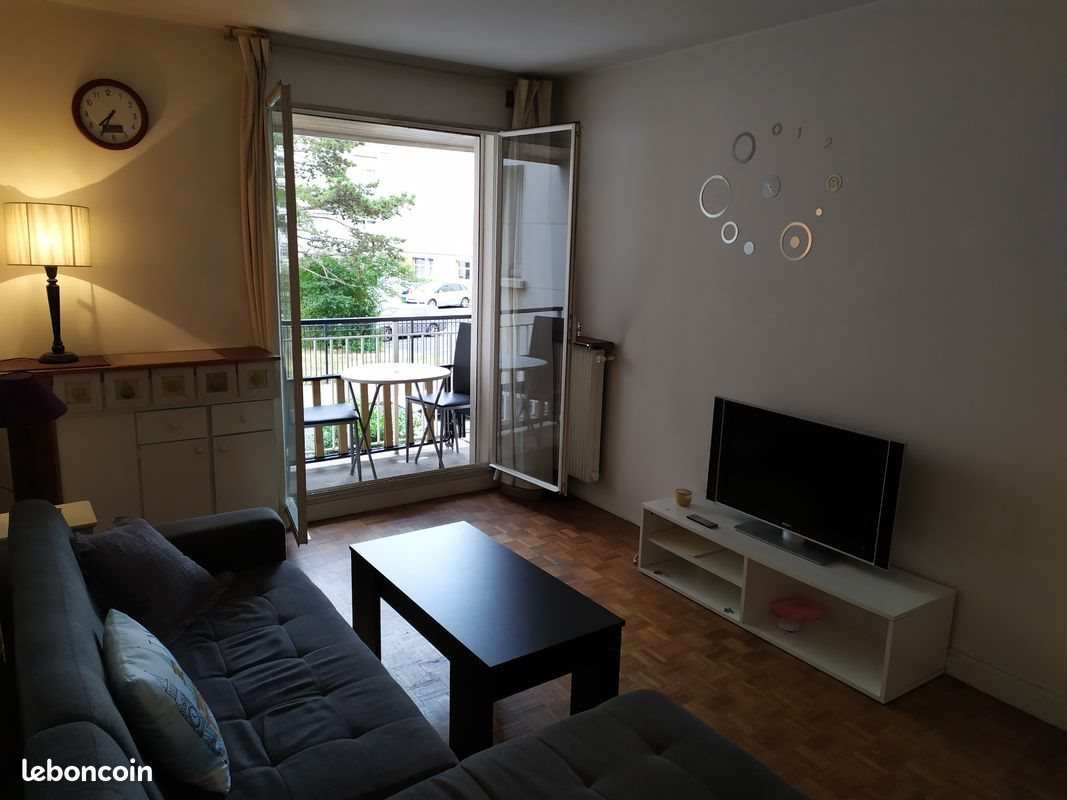 Appartement à louer, 30m², Courbevoie