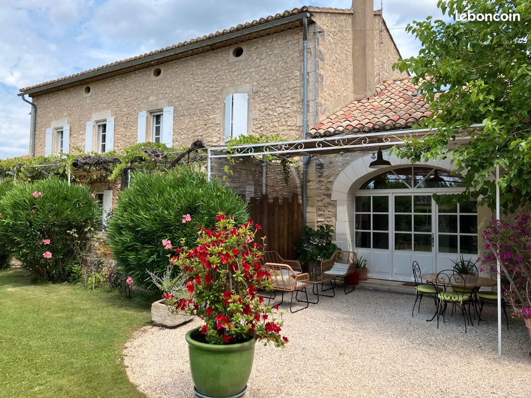Maison à louer, 70m², Robion