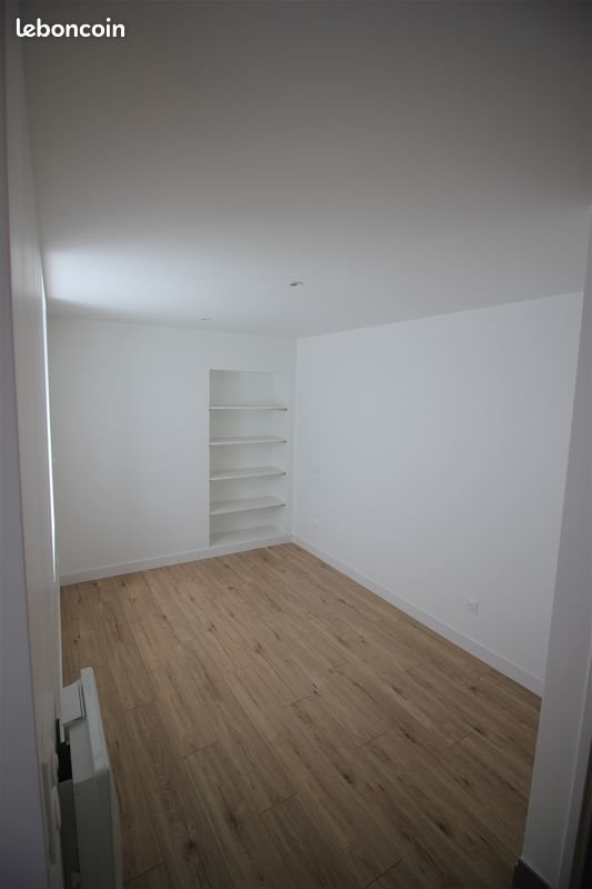 Appartement à louer, 42m², Roanne