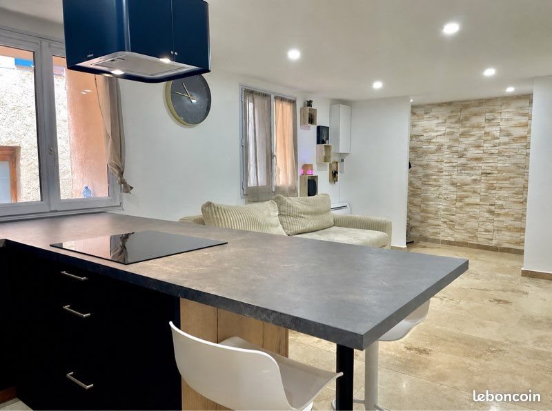 Appartement à vendre, 55m², Fréjus