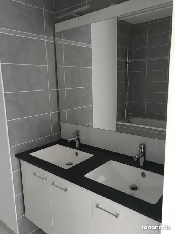 Appartement à louer, 75m², Marseille 8ème