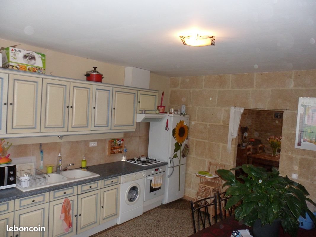 Appartement à louer, 100m², Remoulins