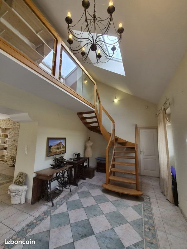 Maison à vendre, 273m², Rieux