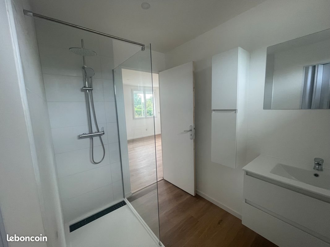 Appartement à louer, 80m², Plédran
