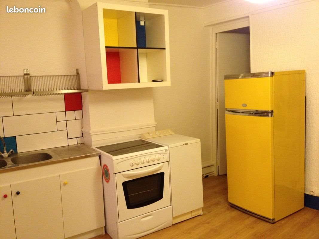 Appartement à louer, 29m², Saint-Étienne