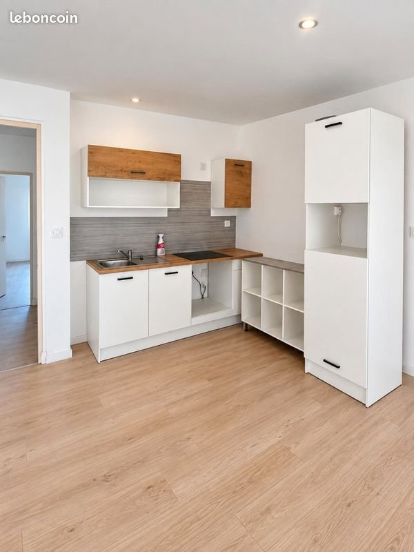 Appartement à louer, 65m², Malaucène