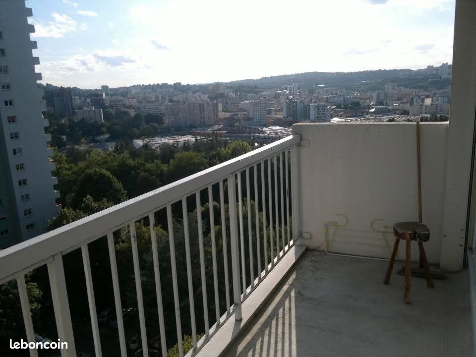 Appartement à louer, 33m², Saint-Étienne