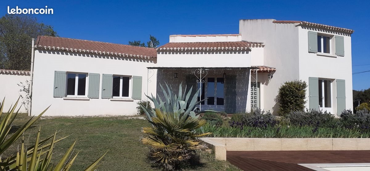 Maison à vendre, 135m², Valliguières