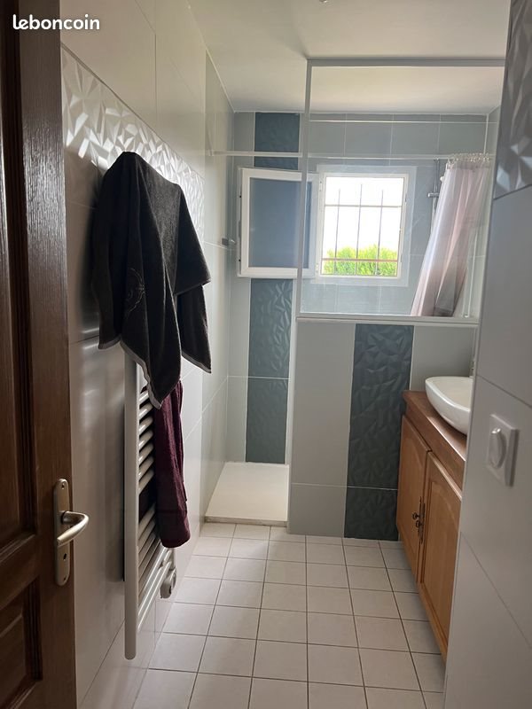 Maison à louer, 82m², Romenay