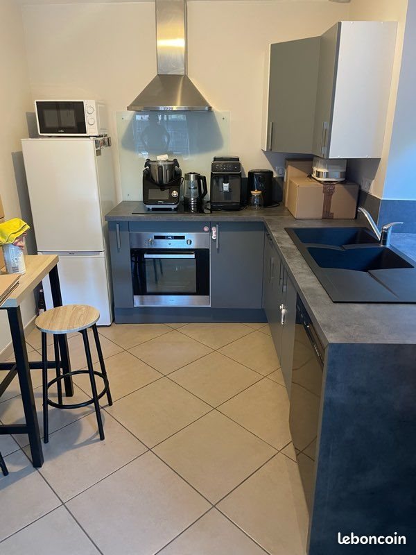 Appartement à louer, 38m², Beaujeu