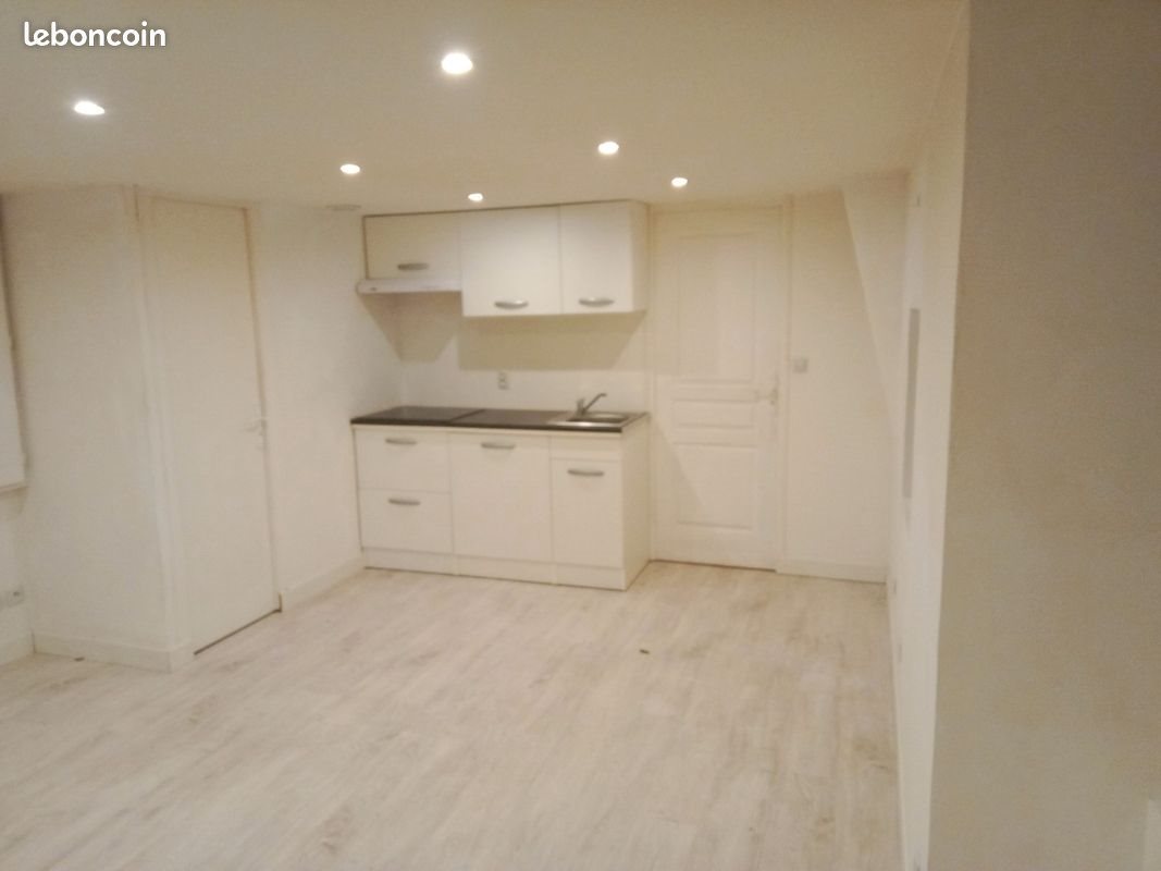 Maison à louer, 70m², Vay