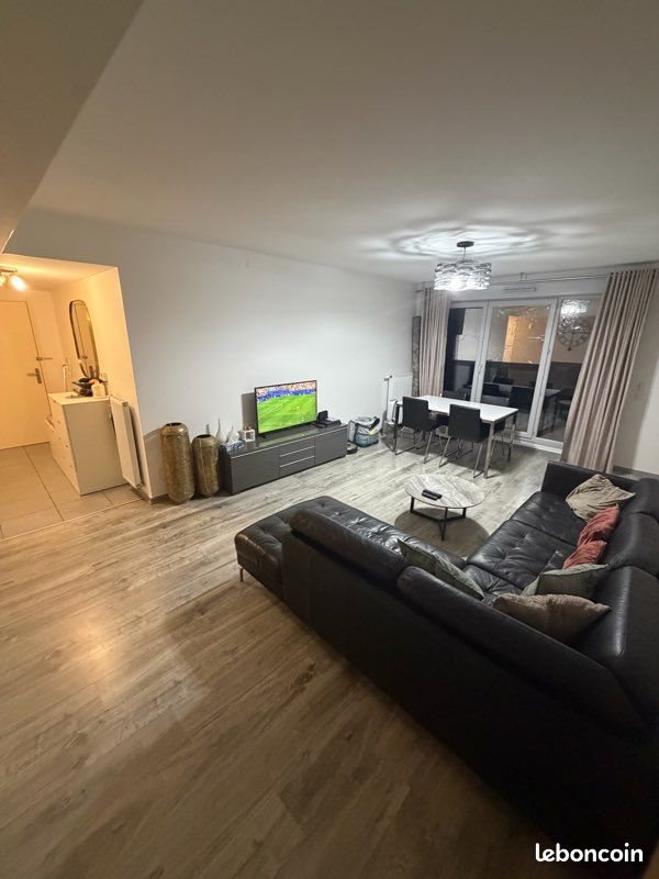 Appartement à louer, 84m², Veigy-Foncenex