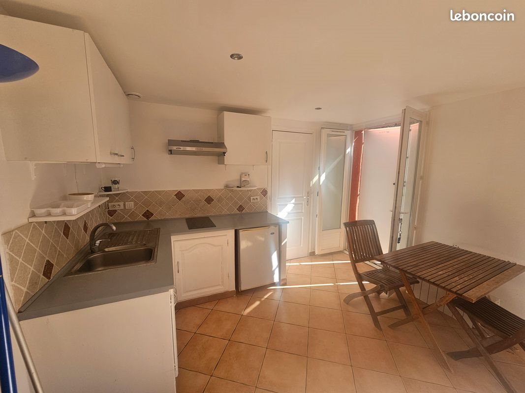 Maison à louer, 35m², Venelles