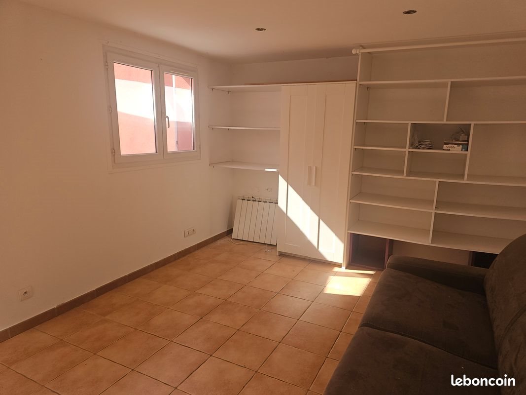 Maison à louer, 35m², Venelles