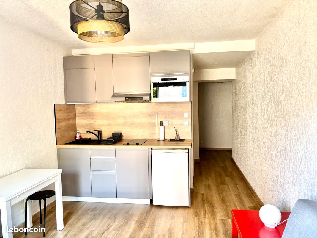Appartement à louer, 25m², Salon-de-Provence