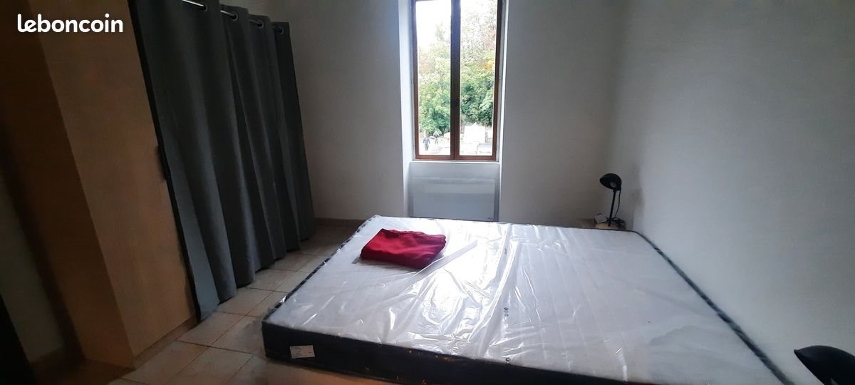 Appartement à louer, 29m², Saint-Pourçain-sur-Sioule