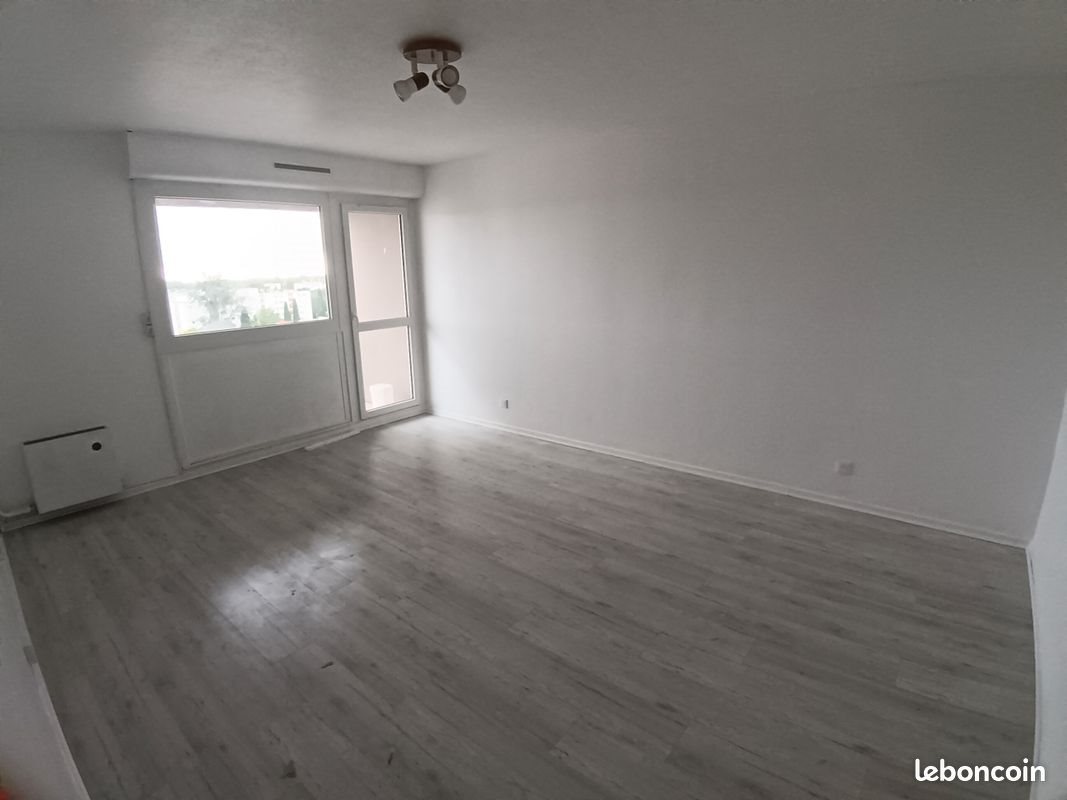 Appartement à louer, 44m², Billère