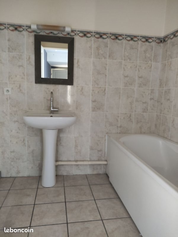 Appartement à louer, 64m², Reims