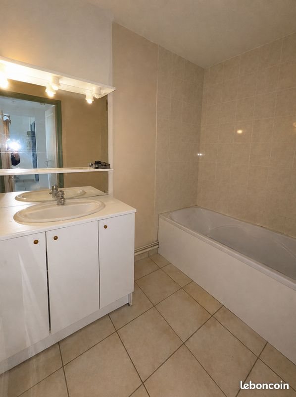 Appartement à louer, 74m², Le Breuil-sur-Couze