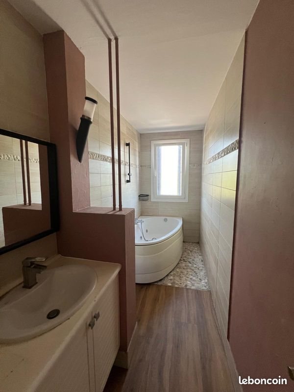Appartement à louer, 80m², Saint-Priest