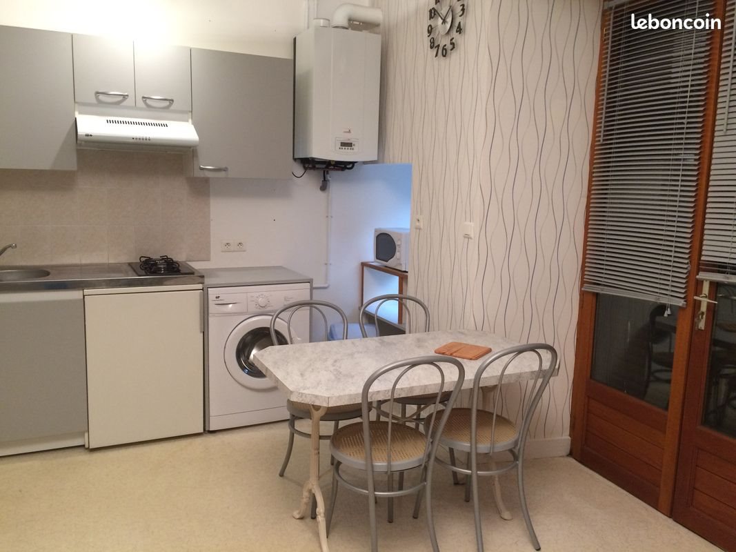 Appartement à louer, 37m², Aurillac