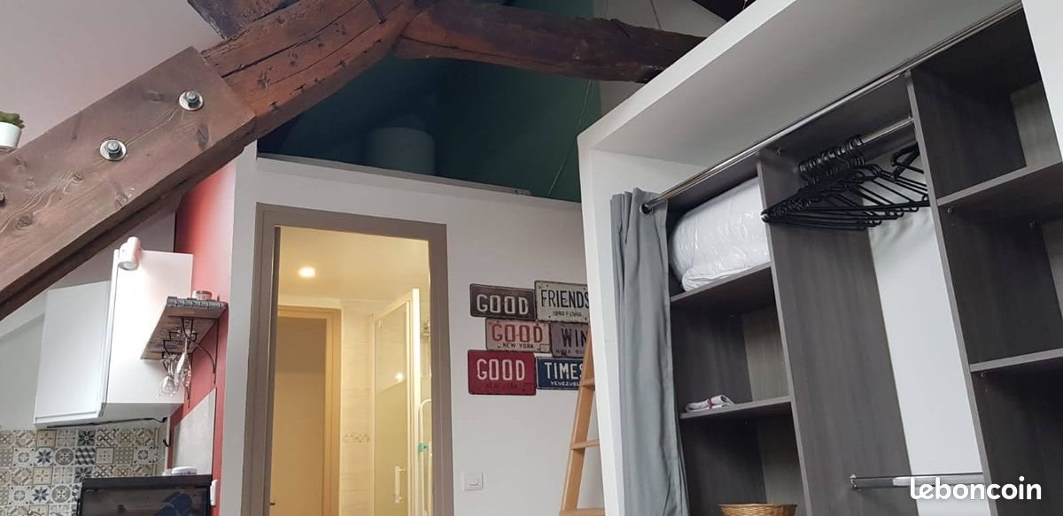 Appartement à louer, 17m², Nanterre
