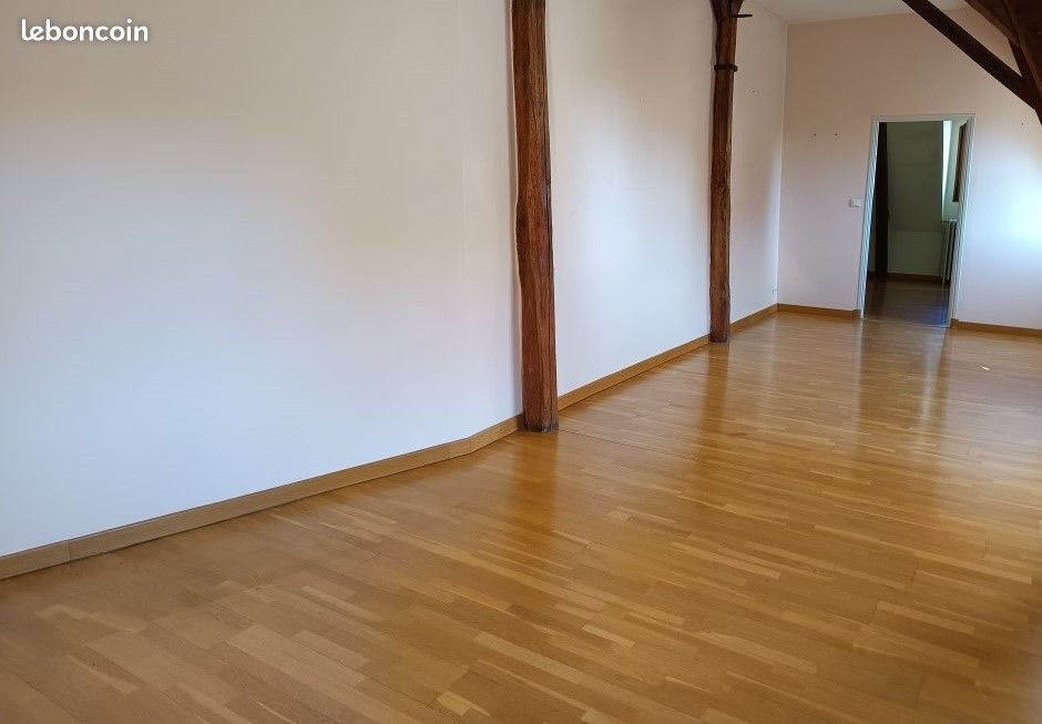 Appartement à louer, 64m², Loches