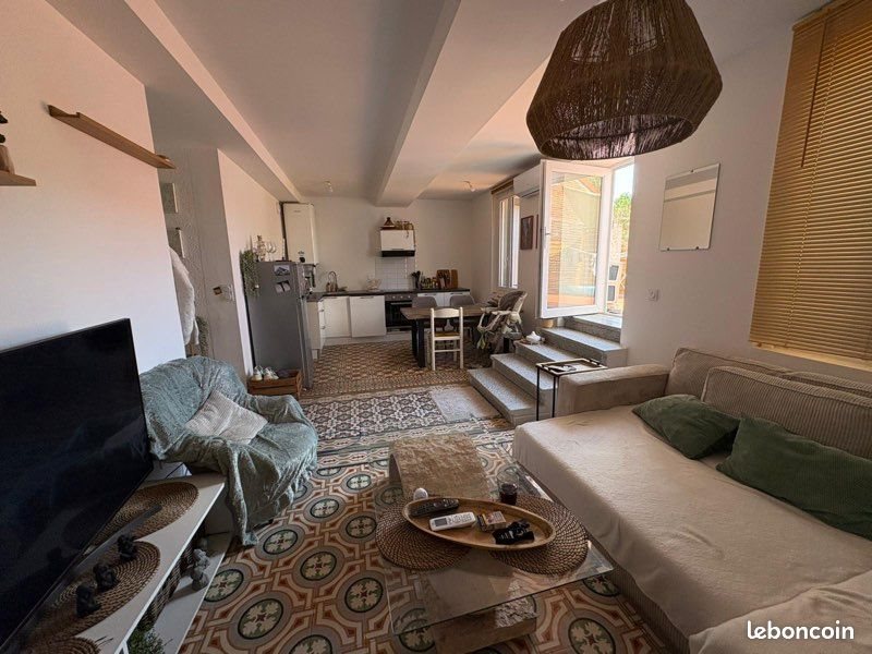 Appartement à louer, 70m², Bages