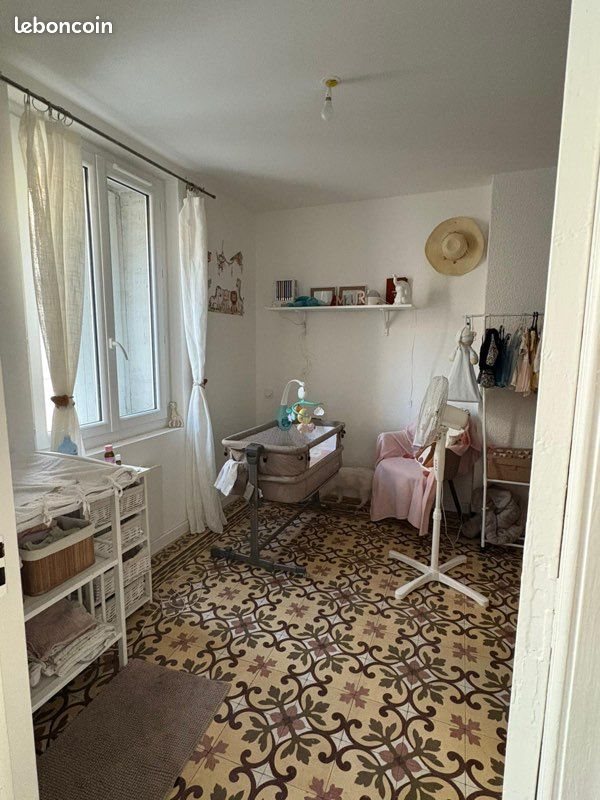 Appartement à louer, 70m², Bages