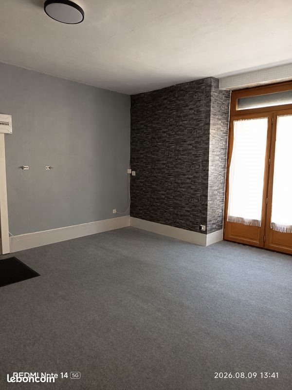 Appartement à louer, 30m², Aubin