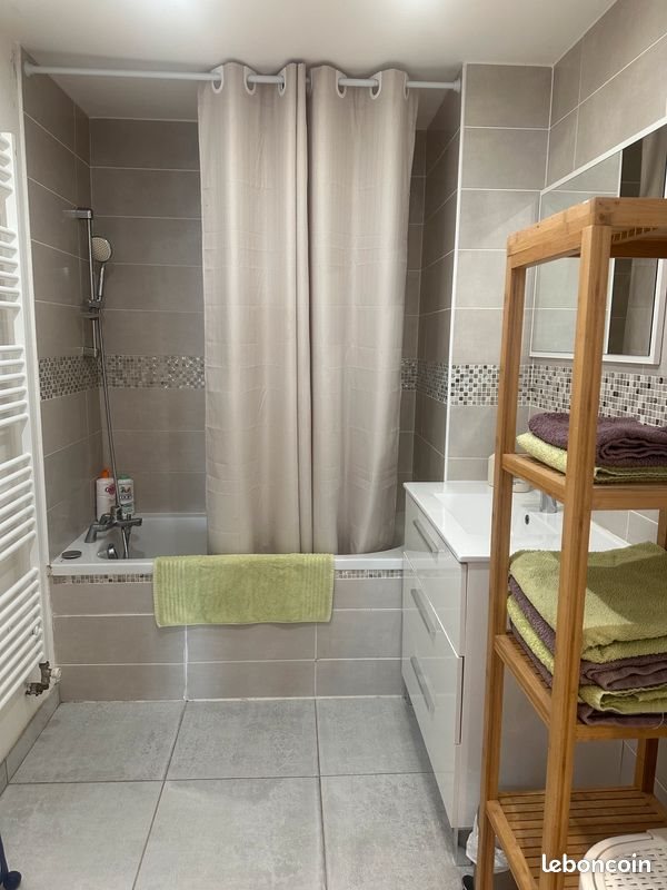 Appartement à louer, 61m², Annecy