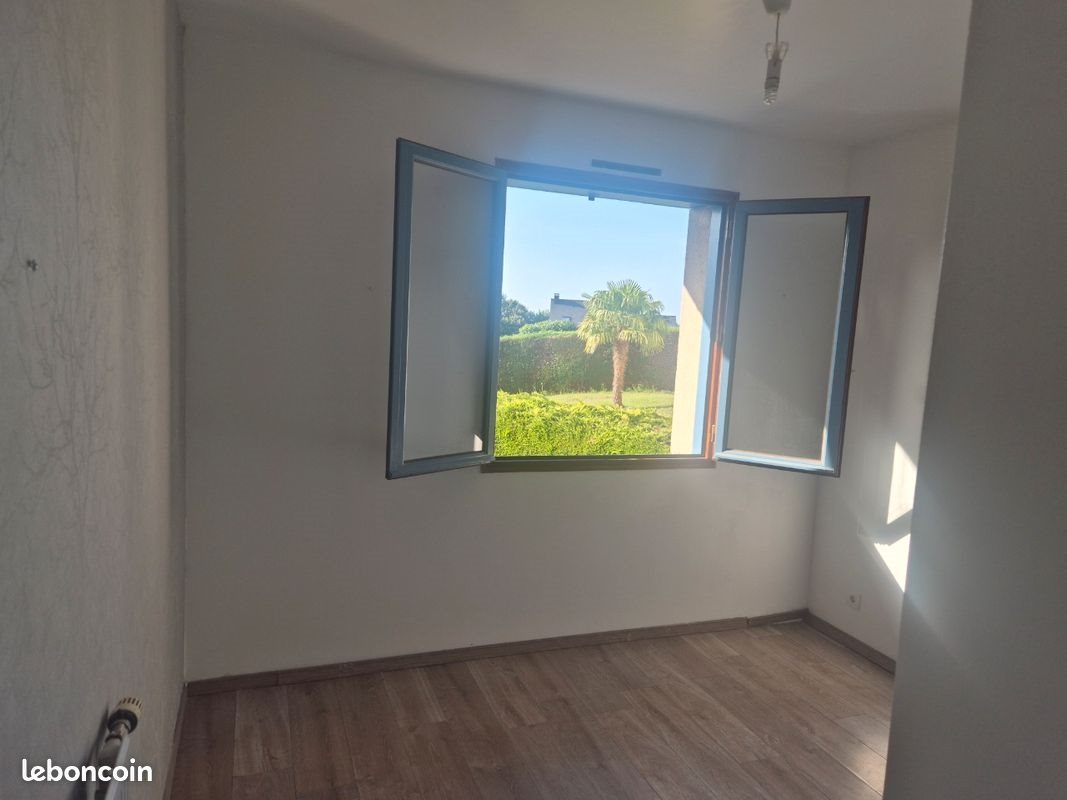 Maison à louer, 80m², La Bazouge-du-Désert