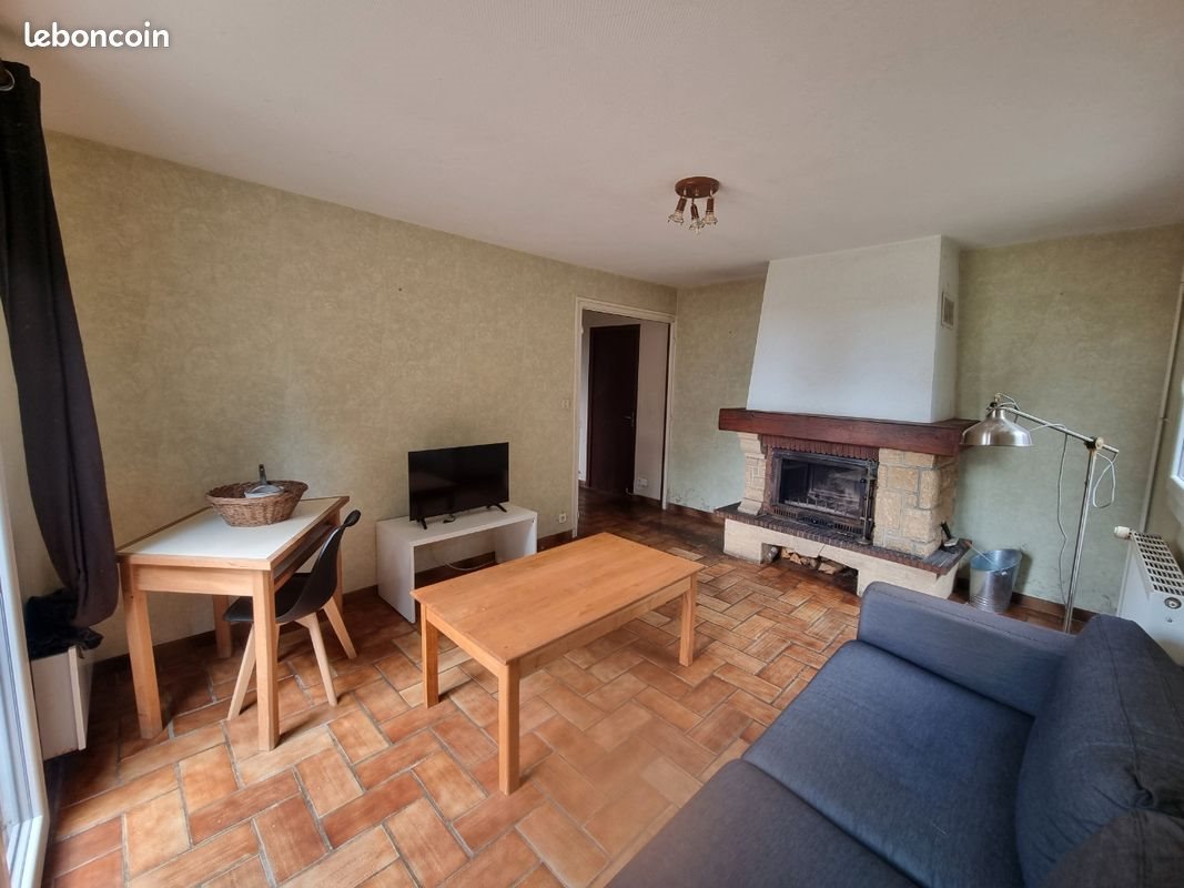 Maison à louer, 70m², Uzerche