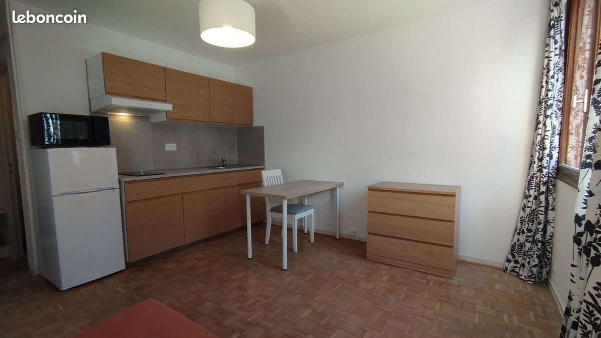 Appartement à louer, 19m², Marseille 12ème